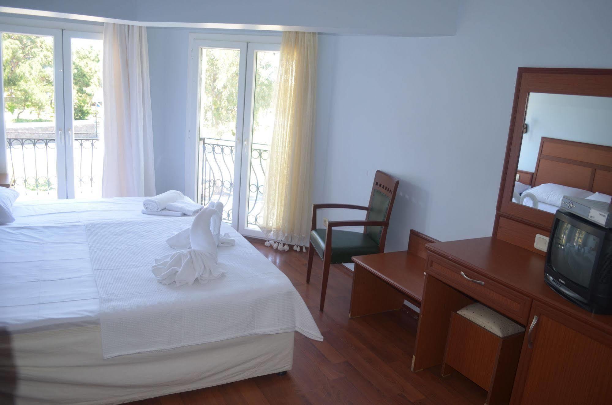 Ayvalı Silva Hotel מראה חיצוני תמונה